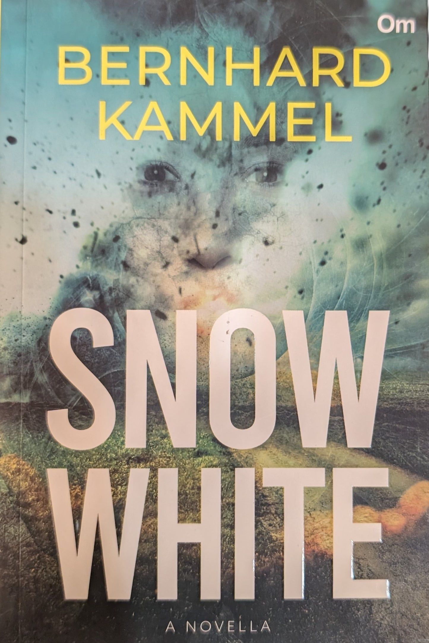 Snow White by Bernhard Kemmel
